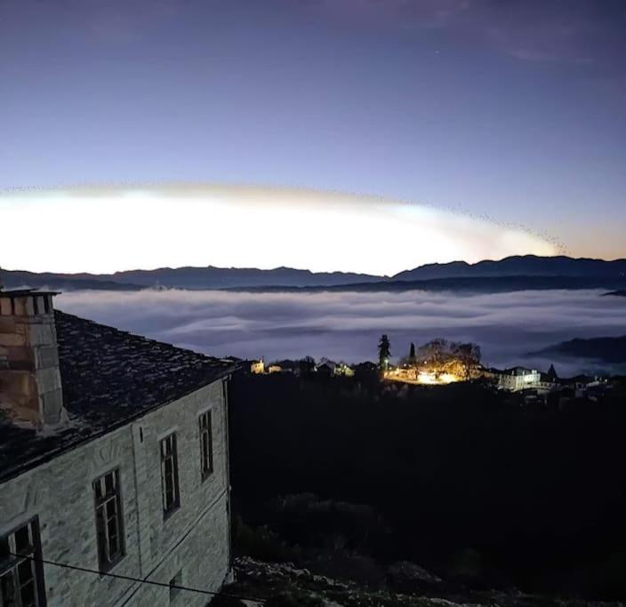 Βίτσα Πετρόκτιστο Αρχοντικό "Ιόλη" Με Θέα Ζαγόρι Villa Exterior photo