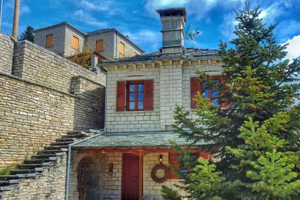 Βίτσα Πετρόκτιστο Αρχοντικό "Ιόλη" Με Θέα Ζαγόρι Villa Exterior photo